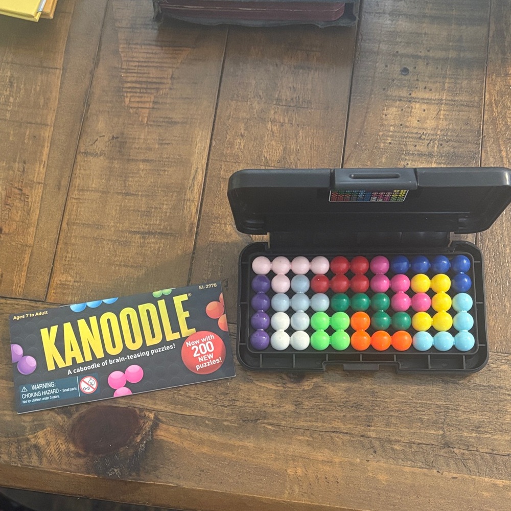 Kanoodle Brain-Teasing Puzzle Game